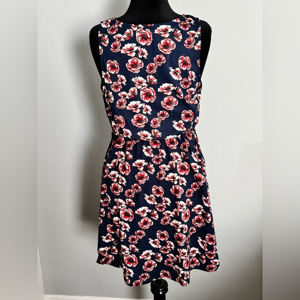 French Grey Floral Sleeveless Navy Dress - Size Large - Picture 3 of 8